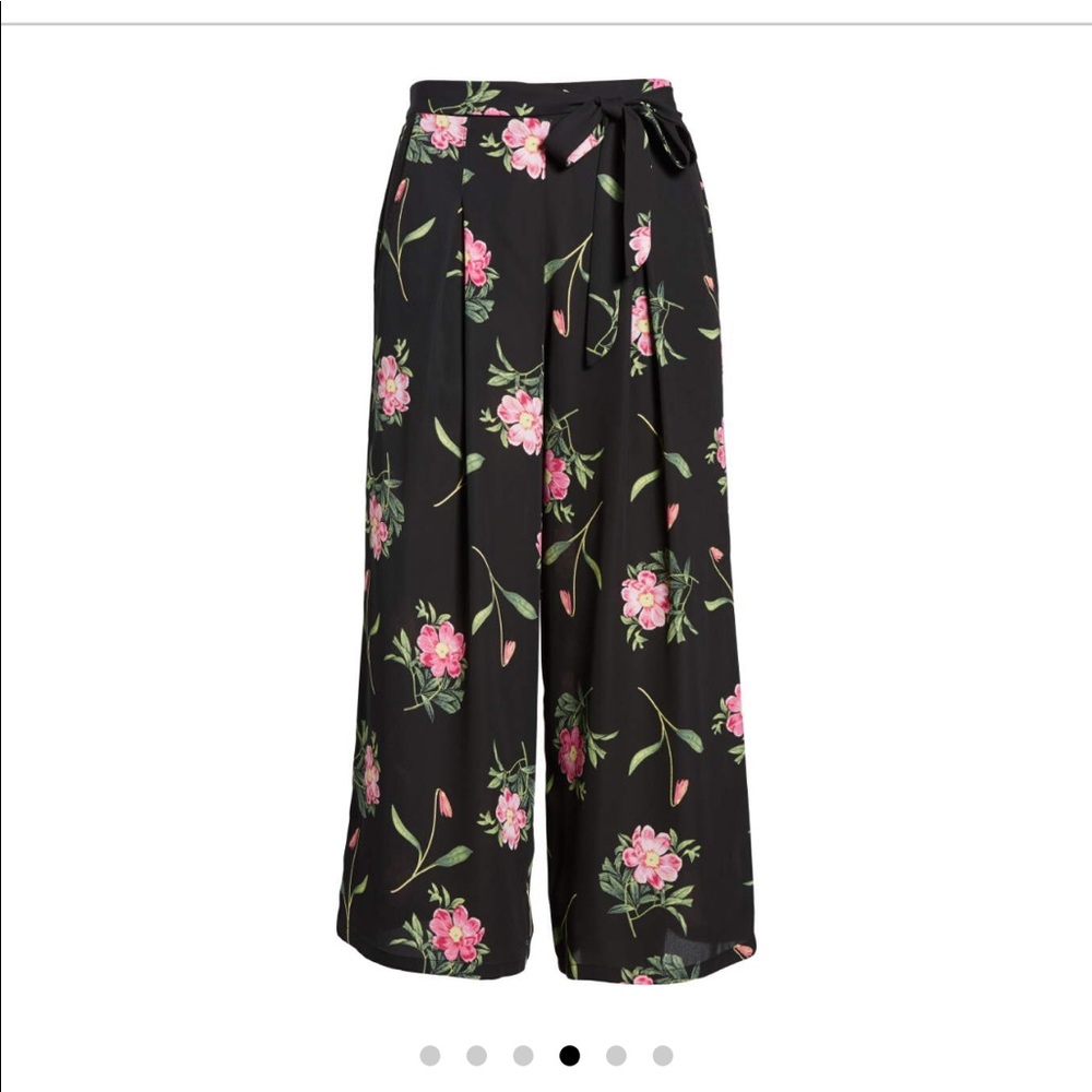 Floral Wide Leg Crop Pants
